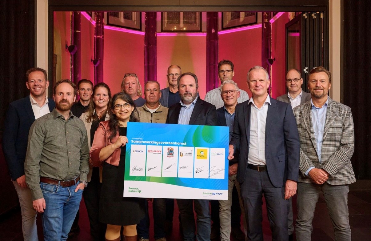 Umbraco.Web.PublishedCache.XmlPublishedCache.PublishedMediaCache+DictionaryPublishedContent?.Name